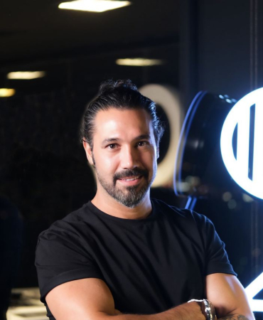 1744708887_The_Steve_Group_CEO_su_Derya_Tu__rker